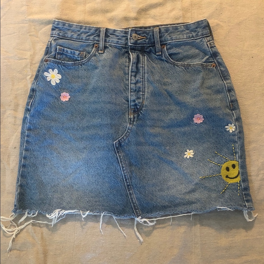 Old Navy Embroidered Denim Mini Skirt - Blue